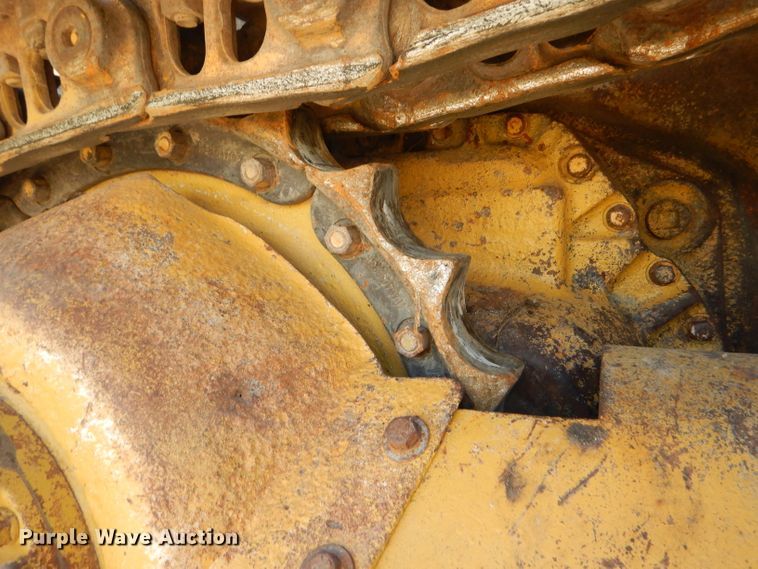image for item FG9769 1983 Caterpillar D6D dozer