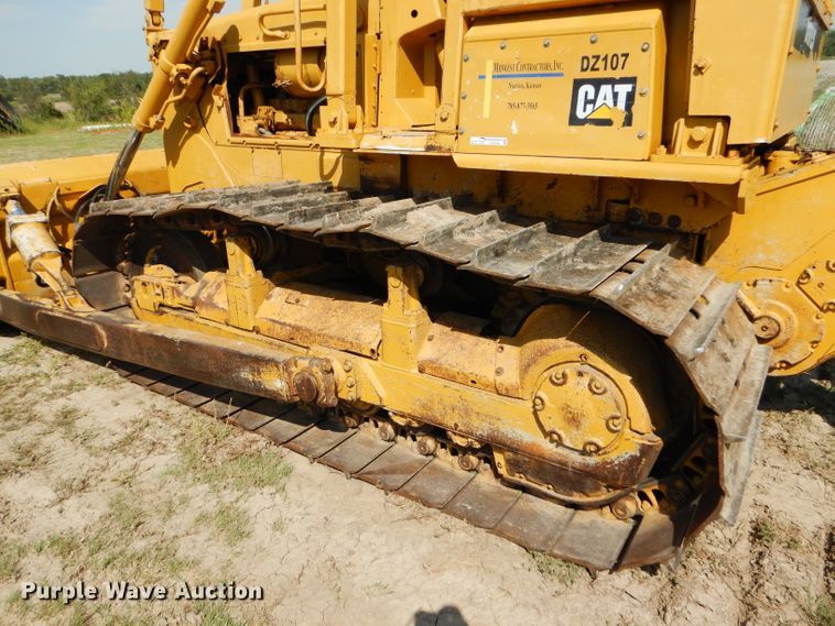 image for item FG9769 1983 Caterpillar D6D dozer
