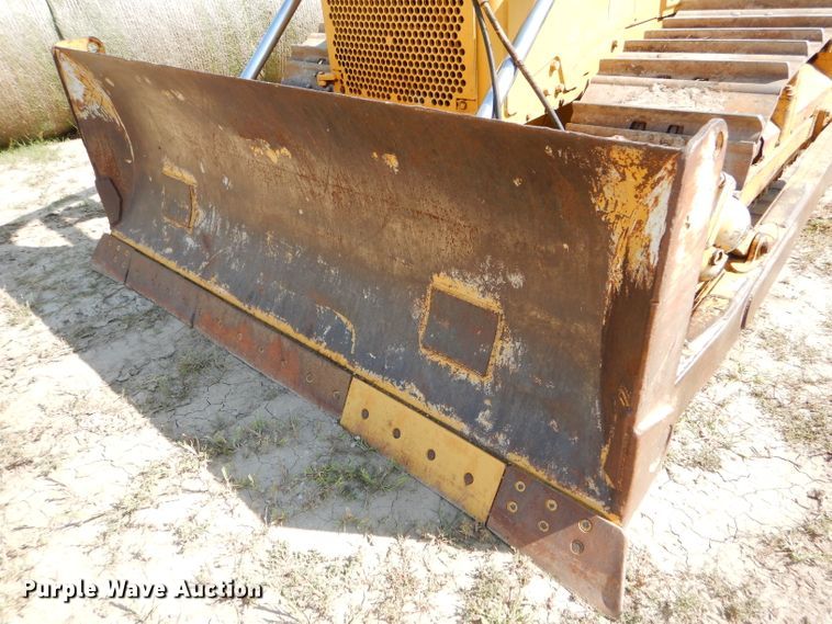 image for item FG9769 1983 Caterpillar D6D dozer