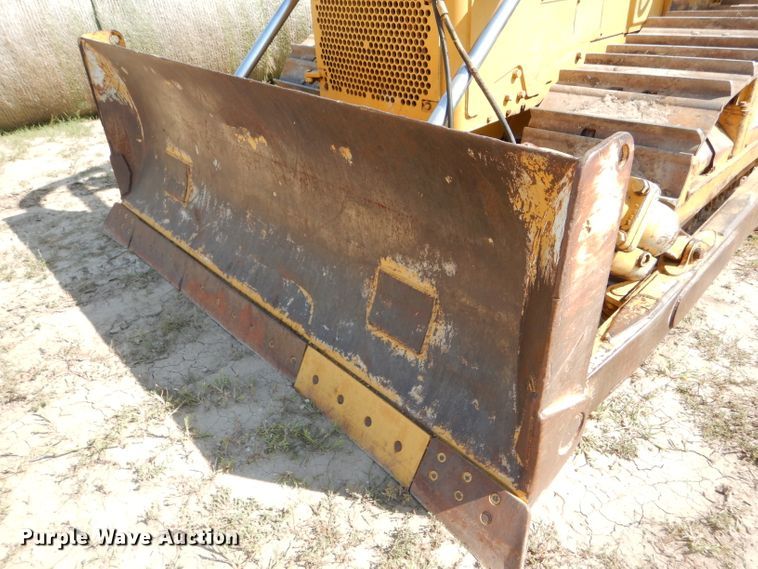image for item FG9769 1983 Caterpillar D6D dozer
