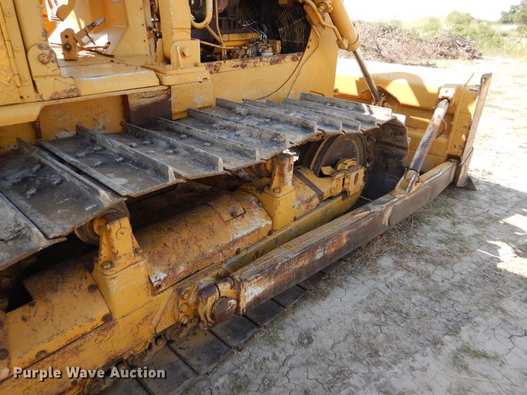 image for item FG9769 1983 Caterpillar D6D dozer