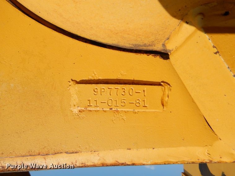 image for item FG9769 1983 Caterpillar D6D dozer