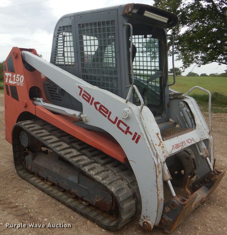 image for item FG9779 2004 Takeuchi TL150 skid steer
