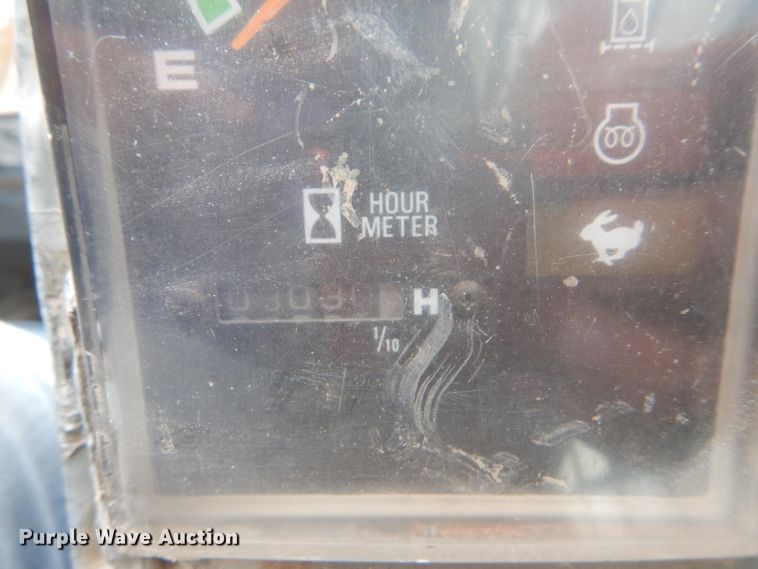 image for item FG9779 2004 Takeuchi TL150 skid steer