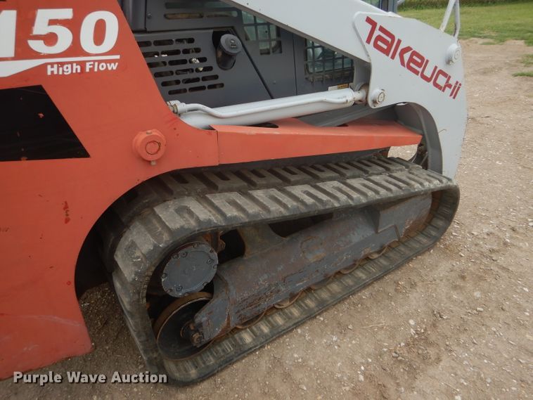 image for item FG9779 2004 Takeuchi TL150 skid steer