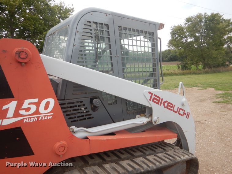 image for item FG9779 2004 Takeuchi TL150 skid steer