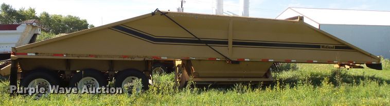 image for item FU9389 1998 Midland MG42CLAM bottom dump trailer