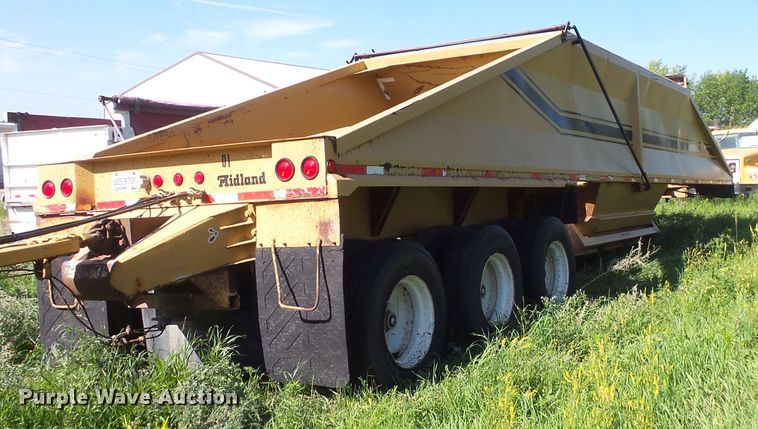 image for item FU9389 1998 Midland MG42CLAM bottom dump trailer