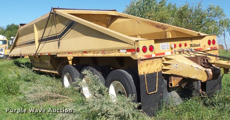 image for item FU9389 1998 Midland MG42CLAM bottom dump trailer