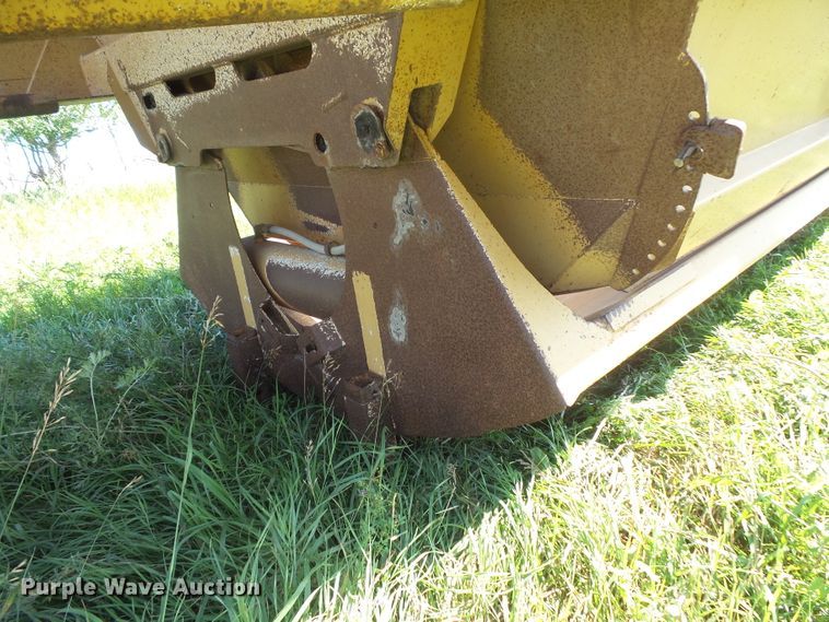 image for item FU9389 1998 Midland MG42CLAM bottom dump trailer