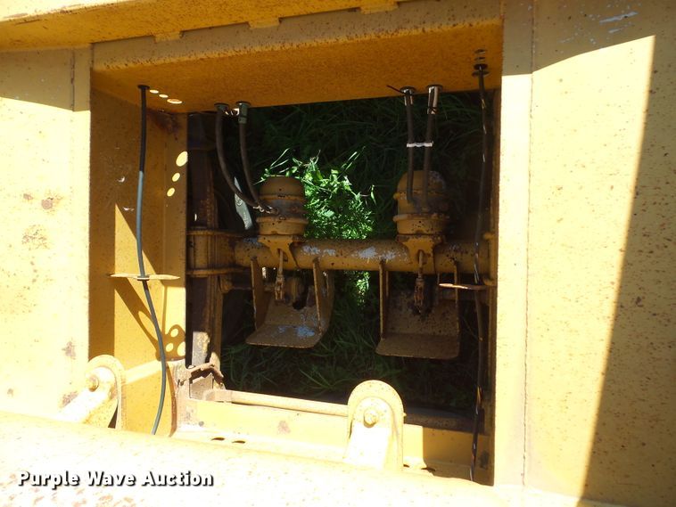 image for item FU9389 1998 Midland MG42CLAM bottom dump trailer