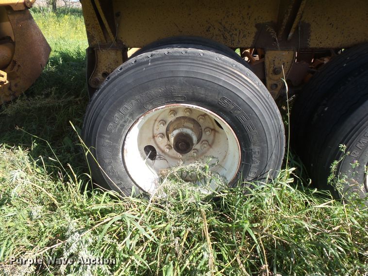 image for item FU9389 1998 Midland MG42CLAM bottom dump trailer