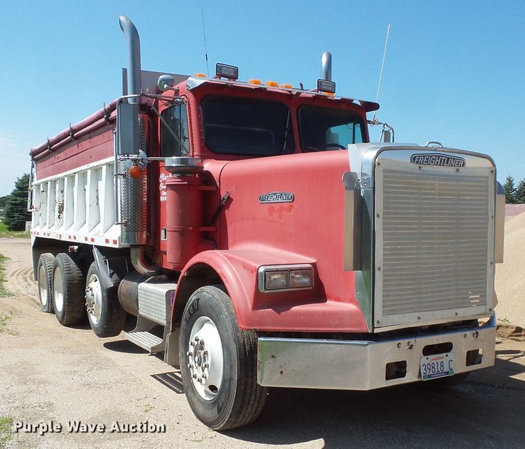image for item FU9394 1987 Freightliner FLC dump truck