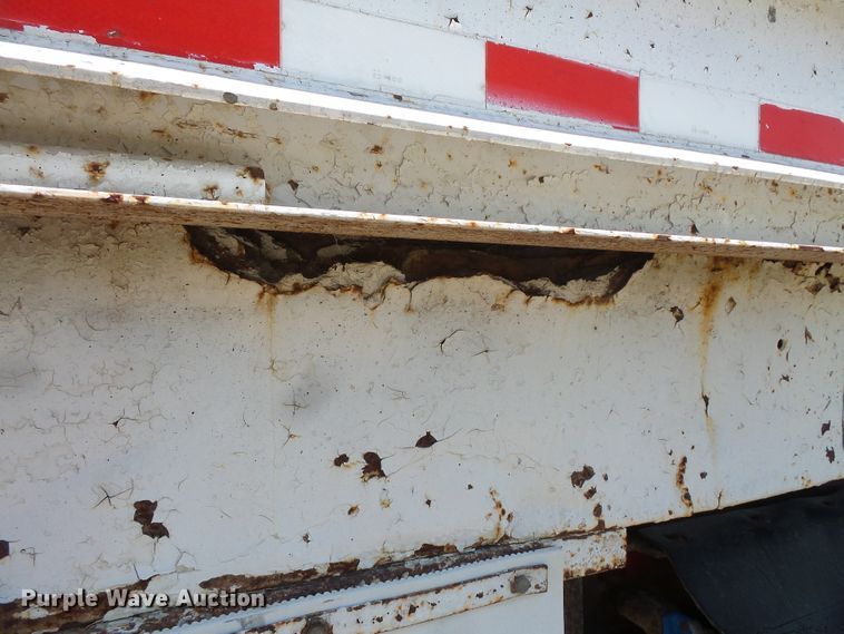 image for item FU9394 1987 Freightliner FLC dump truck