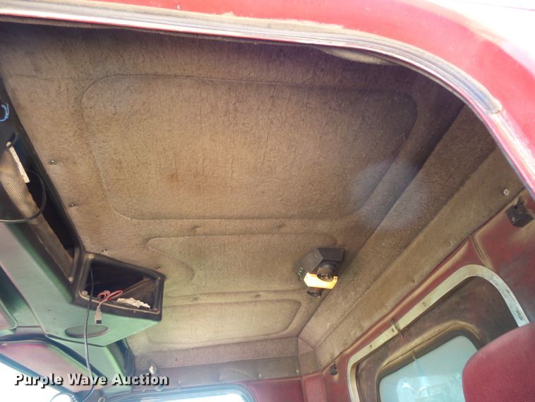 image for item FU9394 1987 Freightliner FLC dump truck