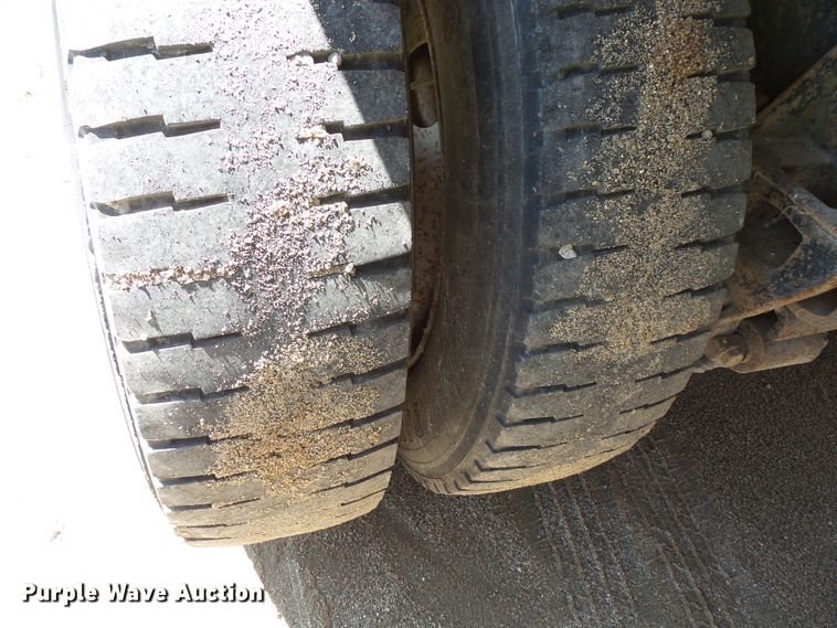 image for item FU9394 1987 Freightliner FLC dump truck