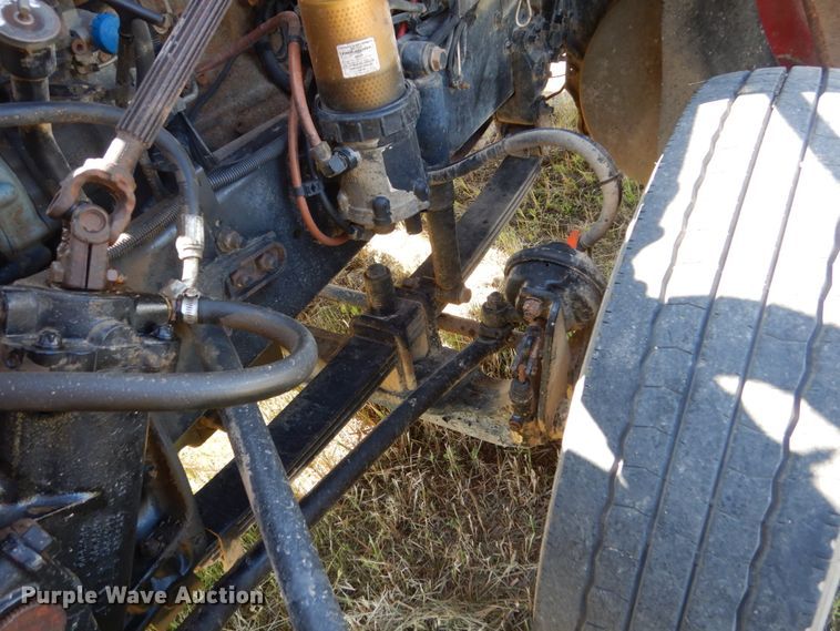 image for item FU9412 2007 Sterling L-Line semi truck