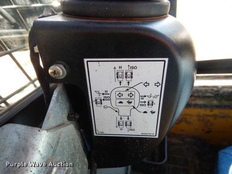image for item FU9425 2015 New Holland L220 200 series skid steer
