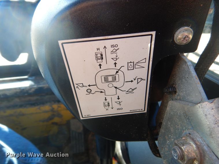 image for item FU9425 2015 New Holland L220 200 series skid steer