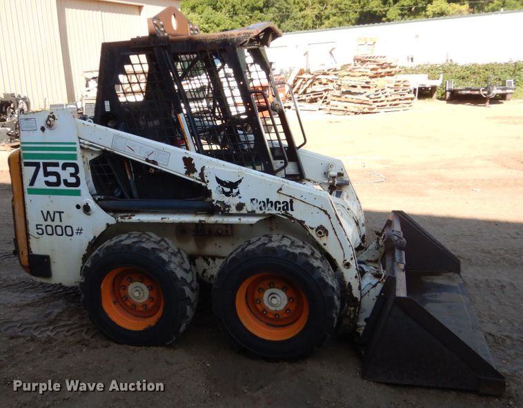 image for item FU9427 1999 Bobcat 753 skid steer