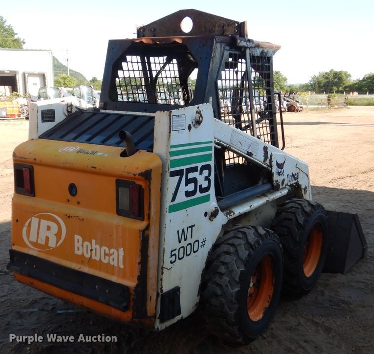 image for item FU9427 1999 Bobcat 753 skid steer