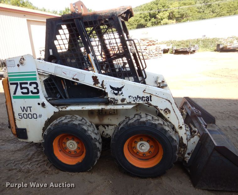 image for item FU9427 1999 Bobcat 753 skid steer