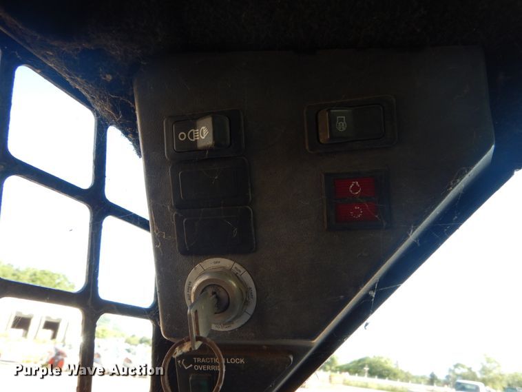 image for item FU9427 1999 Bobcat 753 skid steer