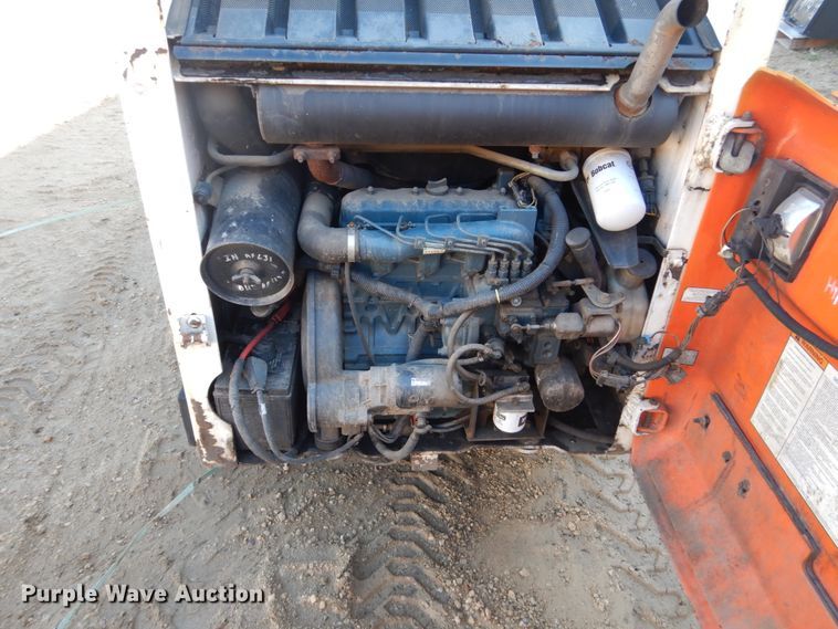 image for item FU9427 1999 Bobcat 753 skid steer