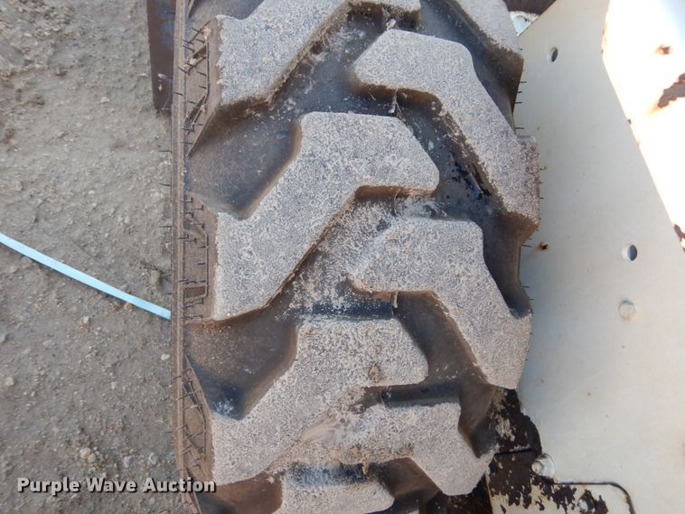 image for item FU9427 1999 Bobcat 753 skid steer