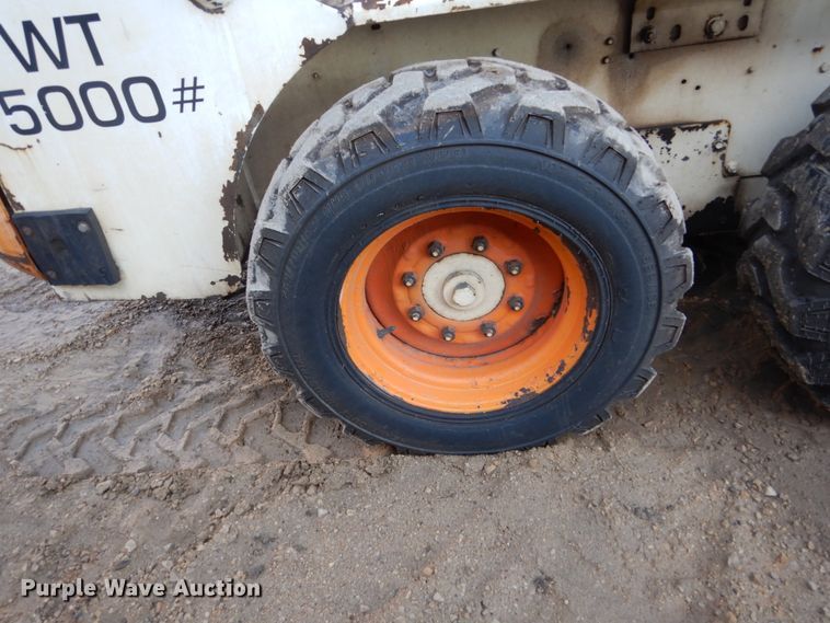 image for item FU9427 1999 Bobcat 753 skid steer