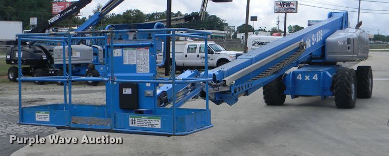 image for item G1935 2002 Genie S-125 boom lift