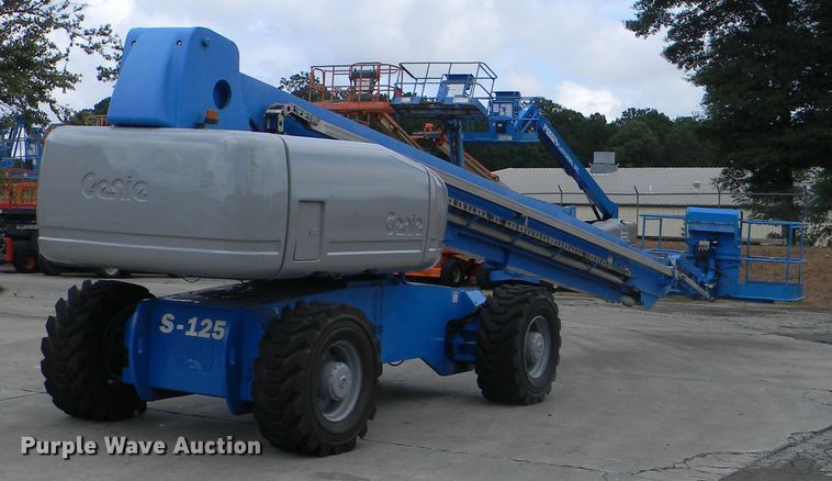 image for item G1935 2002 Genie S-125 boom lift