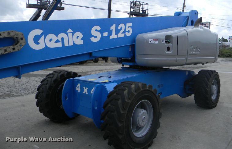image for item G1935 2002 Genie S-125 boom lift