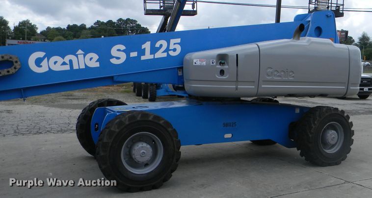 image for item G1935 2002 Genie S-125 boom lift