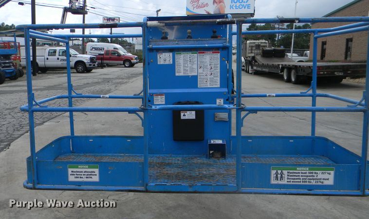 image for item G1935 2002 Genie S-125 boom lift