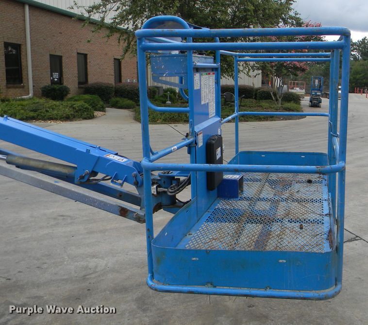 image for item G1935 2002 Genie S-125 boom lift