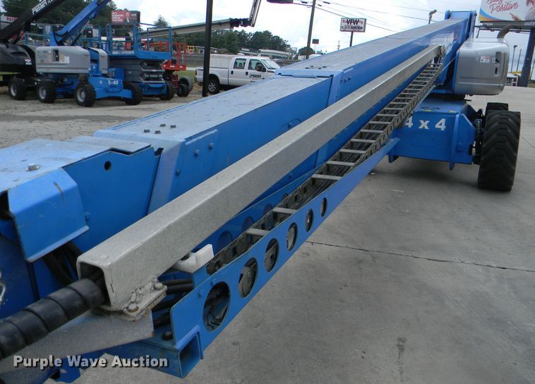 image for item G1935 2002 Genie S-125 boom lift