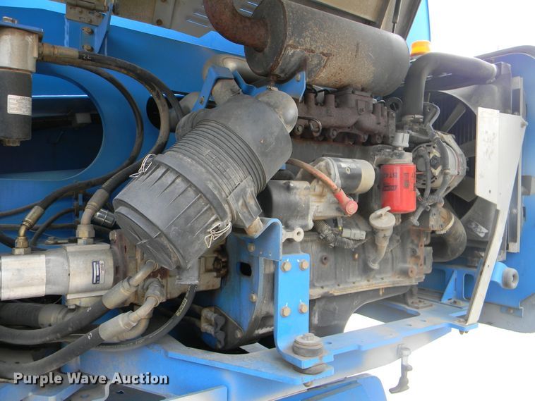 image for item G1935 2002 Genie S-125 boom lift