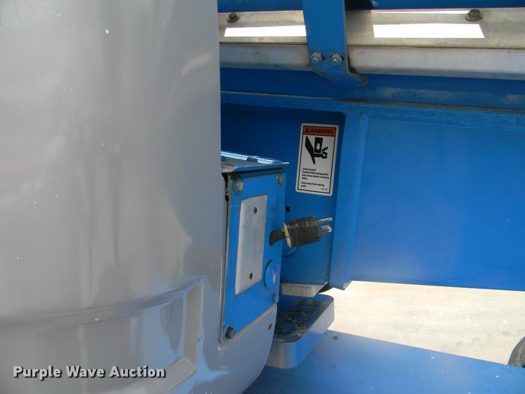 image for item G1935 2002 Genie S-125 boom lift