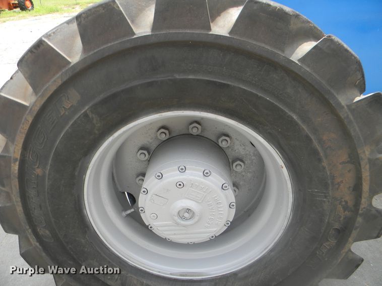 image for item G1935 2002 Genie S-125 boom lift