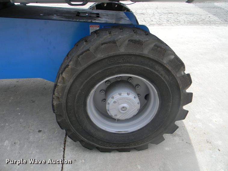 image for item G1935 2002 Genie S-125 boom lift