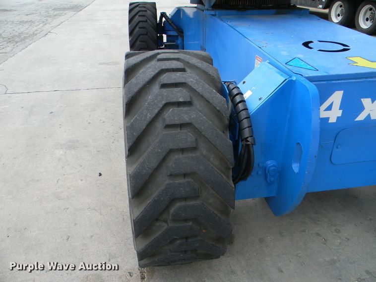 image for item G1935 2002 Genie S-125 boom lift