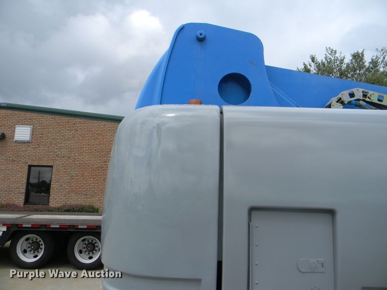 image for item G1935 2002 Genie S-125 boom lift