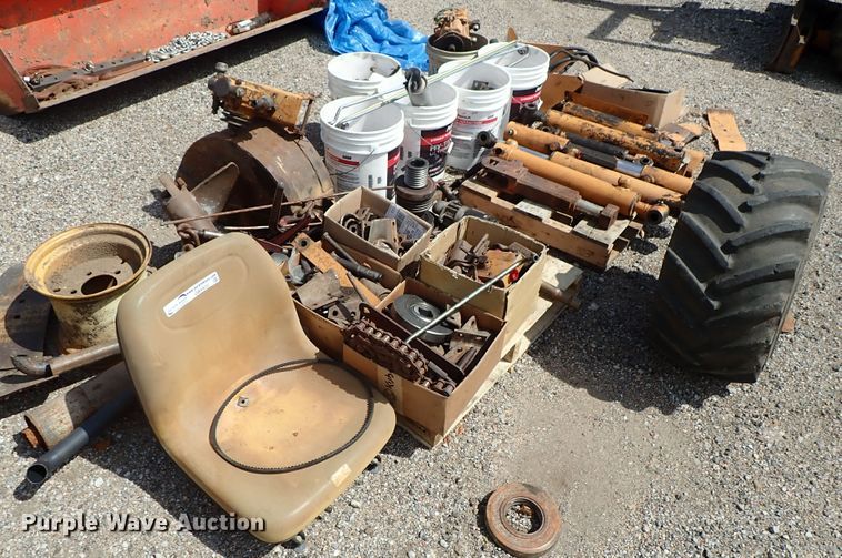 image for item GB9420 Case trencher parts