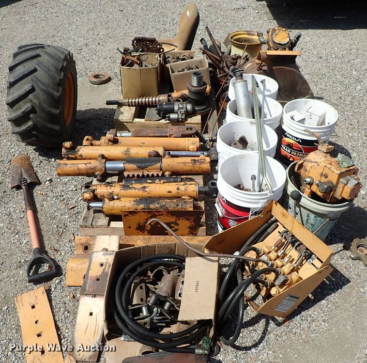 image for item GB9420 Case trencher parts