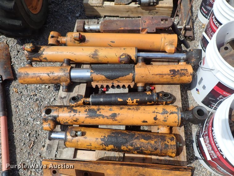 image for item GB9420 Case trencher parts