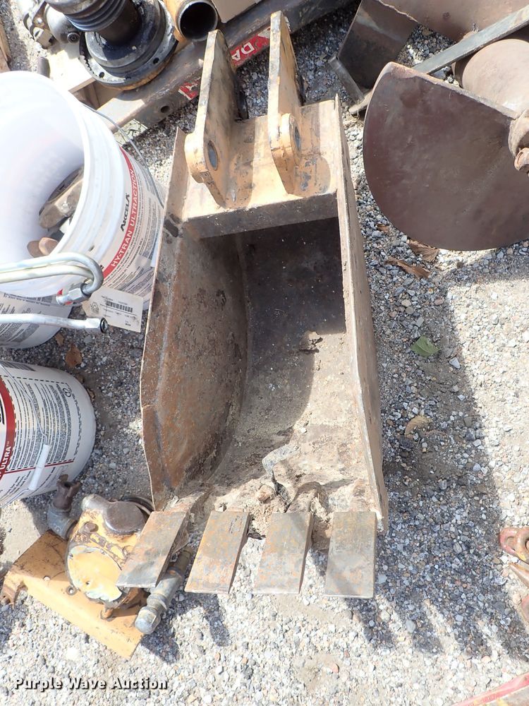 image for item GB9420 Case trencher parts