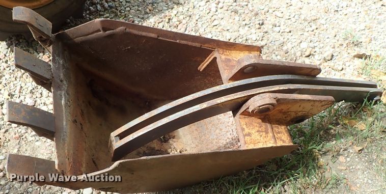 image for item GB9421 (4) Case trencher buckets