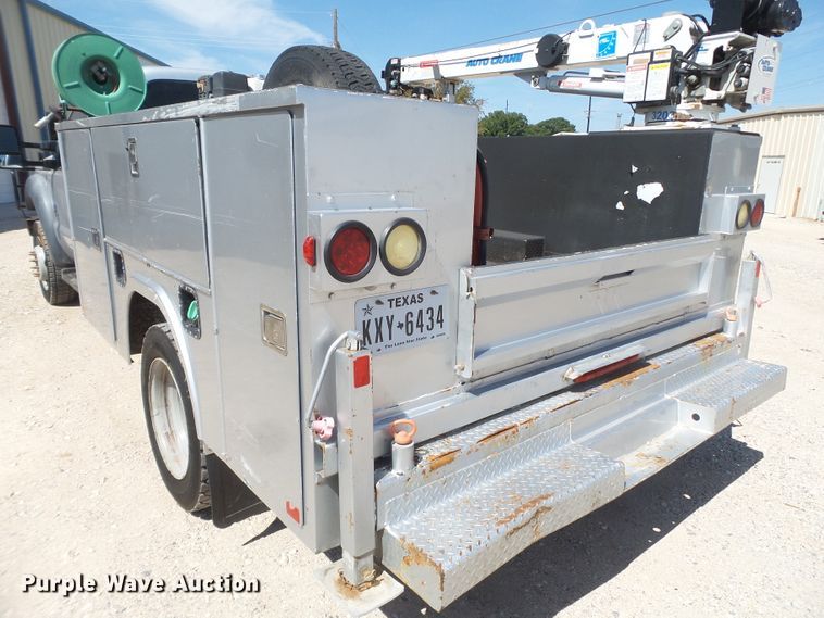 image for item GC9013 2013 Ford F450 Super Duty SuperCab utility truck with crane