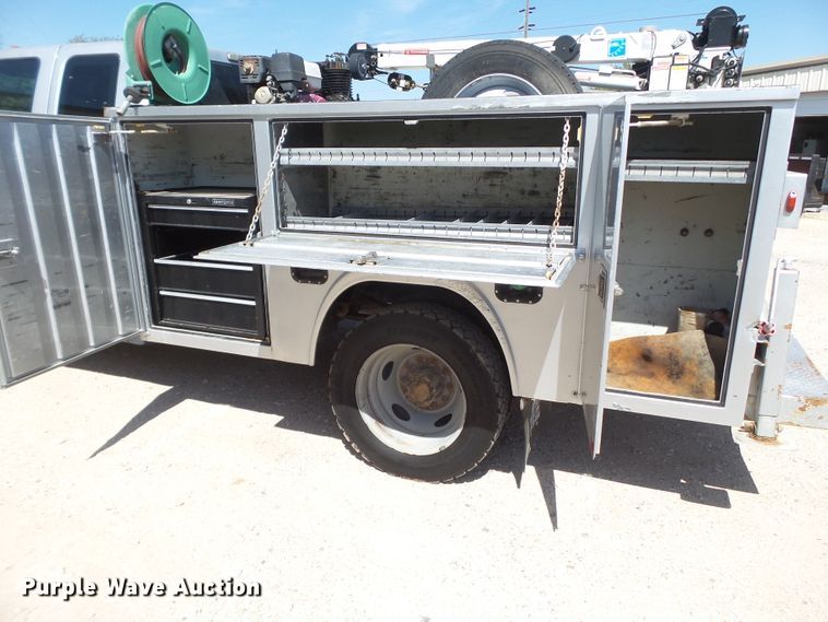 image for item GC9013 2013 Ford F450 Super Duty SuperCab utility truck with crane